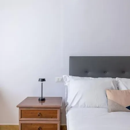 Apartment La Casa Dei Balocchi - 200 M Dalla Metro Bologna Rome