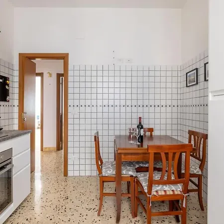 La Casa Dei Balocchi - 200 M Dalla Metro Bologna