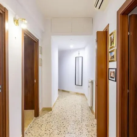La Casa Dei Balocchi - 200 M Dalla Metro Bologna Apartment *